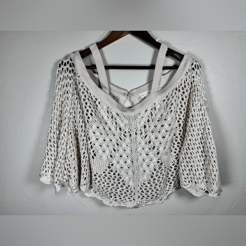 Coco + Jaimeson‎ Cream/Bone Crochet Knit Open Shoulder Boho Poncho Size XS-Small